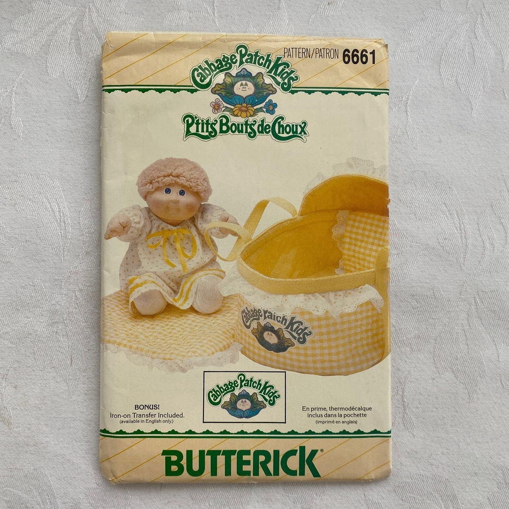 Cabbage Patch Kids Bed Carrier Sewing Pattern Factory Folded & Uncut